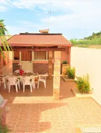 House With 2 Bedrooms in Torre San Giovanni, With Enclosed Garden and Wifi - 700 m From the Beach