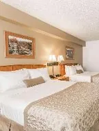 Ramada Sioux Falls Airport Hotel & Suites