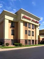Hampton Inn By Hilton & Suites Springfield