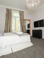 Silver Suite - Five Stars Holidays House