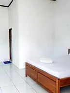 Flores One Love Homestay Hostel and Tours Near Komodo International Airport RedPartner