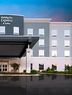 Holiday Inn Express & Suites Memphis Arpt Elvis Presley Blv