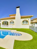 Villa - 3 Bedrooms with Pool - 104962
