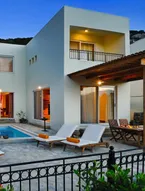 Spacious Villa With Private Pool and sea View, Just 150 Meters From the sea