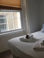 One Bedroom Apartment Central Newcastle