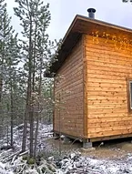 Aurora Husky Hut