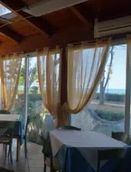 Room in BB - Spacious double room right by the sea