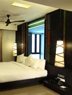 De Chai Oriental Nimman Hotel (SHA Extra Plus)