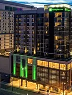 Holiday Inn & Suites Nashville Downtown - Broadway