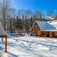 Les Chalets Tourisma - Chalet en nature avec table de billard - Le Chasse-Galerie