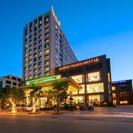 Muong Thanh Luxury Nhat Le Hotel