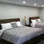 Lily's Lodge
