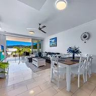 Airlie Summit Apartments