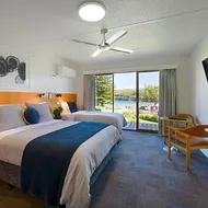 Loch Ard Motor Inn
