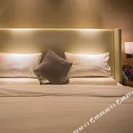 Fine Hotel