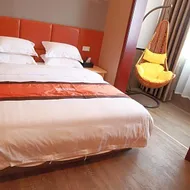 Shell Xinyang Huangchuan Country Railway Station Hotel