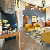 Quality Suites Whitby