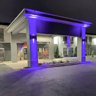 Days Inn by Wyndham Great Lakes - N. Chicago