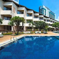 Tropicana Hotel (SHA Extra Plus)