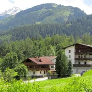 Apart Tuxertal