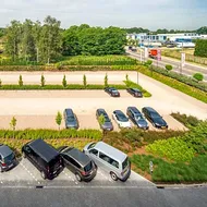 Mezzo Hotel & Business