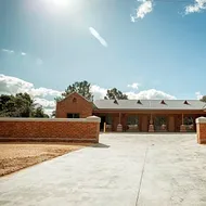 Red Waratah Accommodation