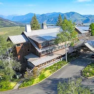 Sun Mountain Lodge