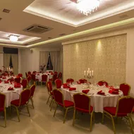 Petrus Hotel