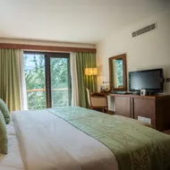 Korineum Golf & Beach Resort