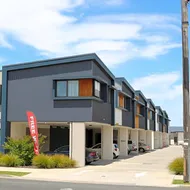 Bairnsdale International