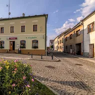 Penzion a restaurace U Vladaře