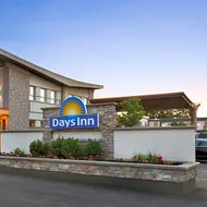 Days Inn by Wyndham Montreal East