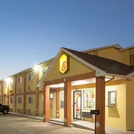 Super 8 by Wyndham Chickasha