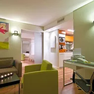 B-Aparthotels Montgomery