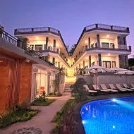 Grand Yuna Hotel Nusa Penida
