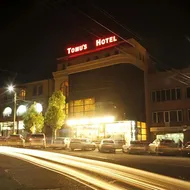 Tomu's Hotel