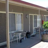 Augusta Courtyard Motel