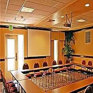 Holiday Inn Express Hotel & Suites Lincoln-Roseville Area