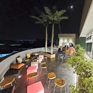 Burundi Palace Boutique Hotel