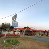 Finley Motel