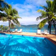 Coral Point Lodge