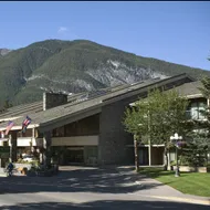 Banff Park Lodge