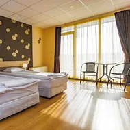 Hotel City