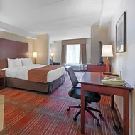 Best Western Plus Muskoka Inn