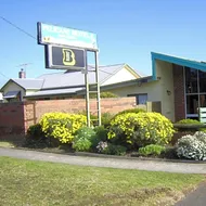Pelicans Motel San Remo
