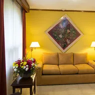Apartotel & Suites Villas del Rio