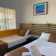 Baths Motel