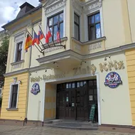 Hotel Zlatý Kříž