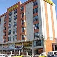 Hotel Serena Palace
