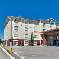 Days Inn & Suites by Wyndham Cochrane